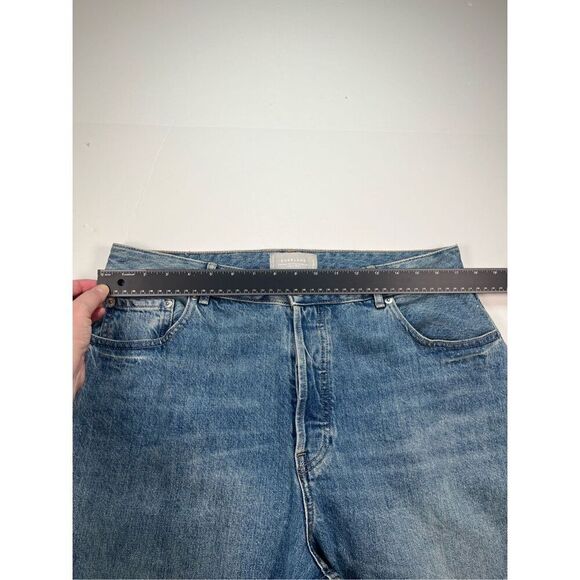 Everlane The Curvy 90's Cheeky Straight Jean Vintage Mid Blue Size 33, 30.5" Ins - Picture 2 of 10